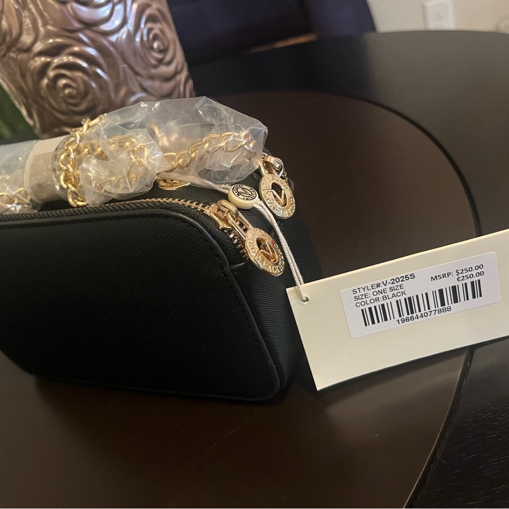 Valentino Crossbody Bags $789 Retail - Picture 5 of 11